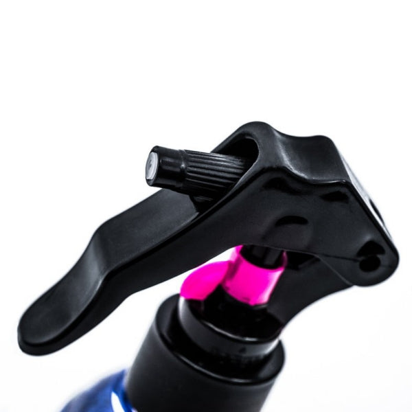 Muc-Off Visor, Lens & Goggle Cleaner 250 ml, 8.4 oz