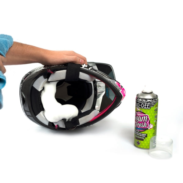 MucOff Foam Fresh Cleaner