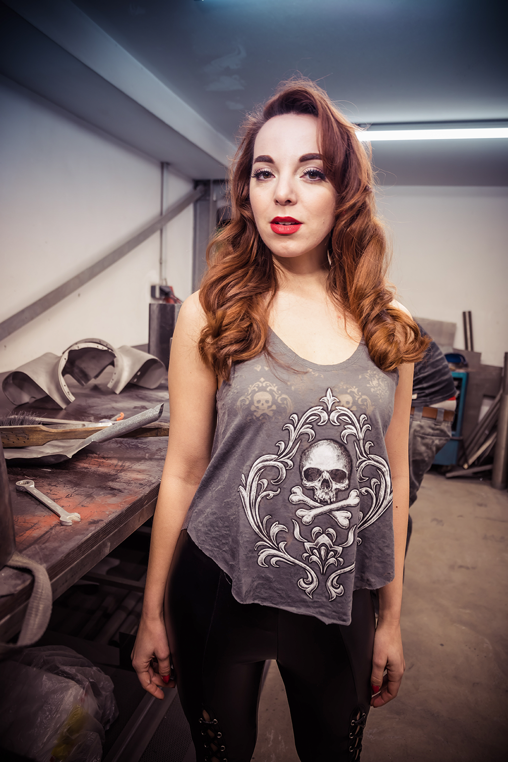 Women's Skull and Crossbones Loose Tank Top