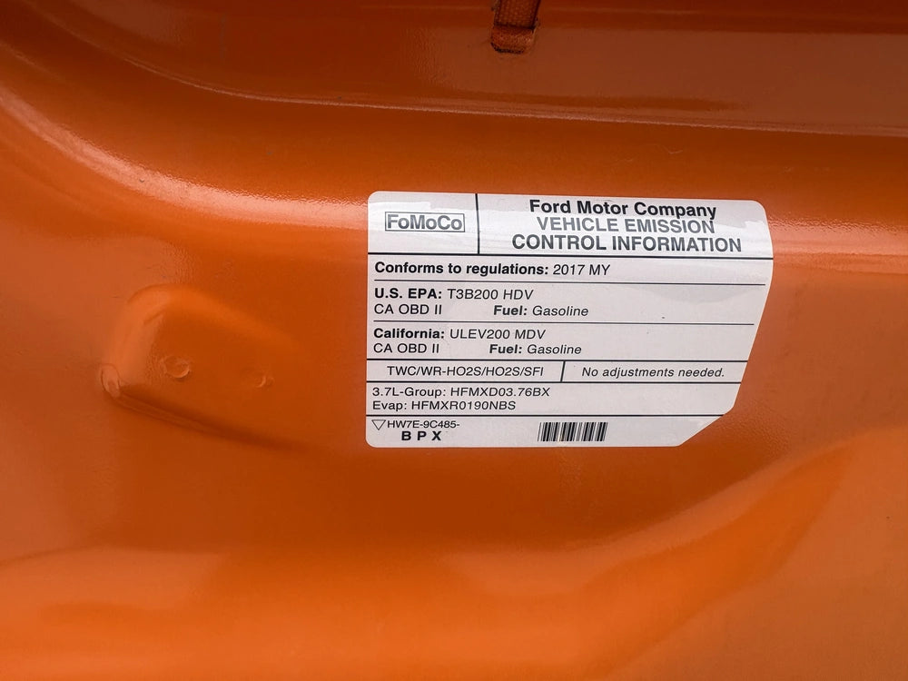 Fourgon utilitaire Ford Transit T-150 2017