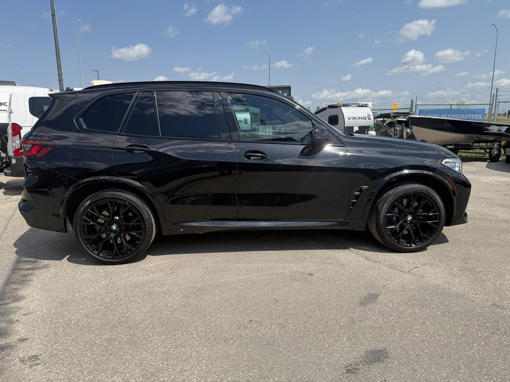 BMW 2022 X5 M