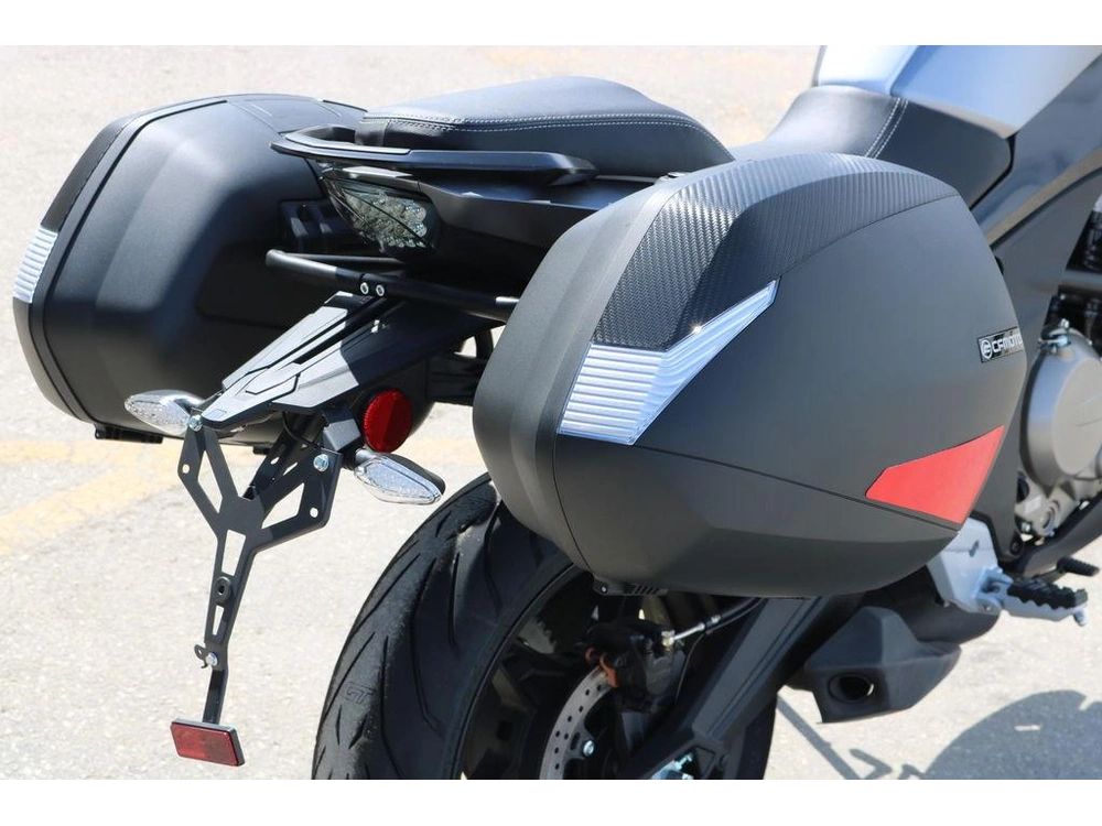 CFMOTO 2023 650MT Adventura