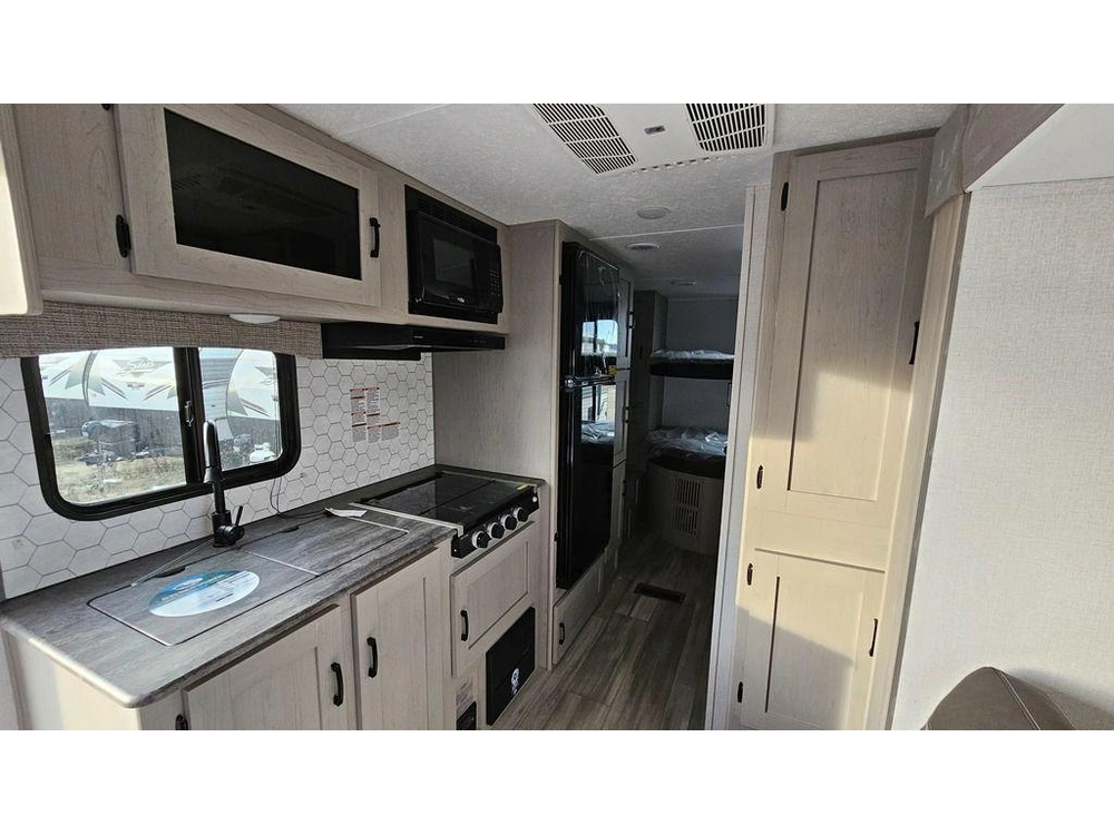 Coachmen 2023 Viking 252DBUS