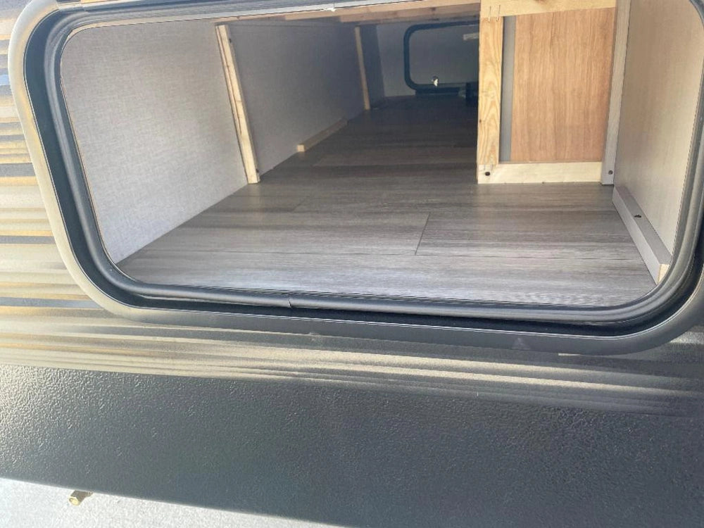 Coachmen 2023 Viking 252DBUS