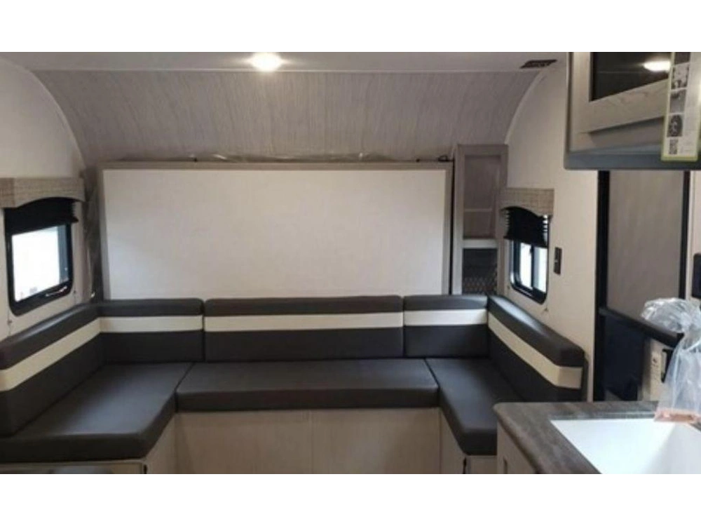 Coachmen 2023 Viking 252DBUS