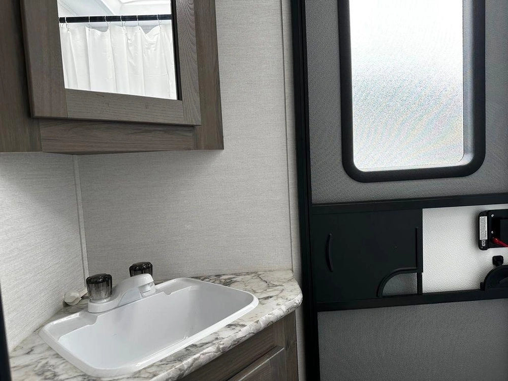 Gulf Stream 2025 Envision 28BBS