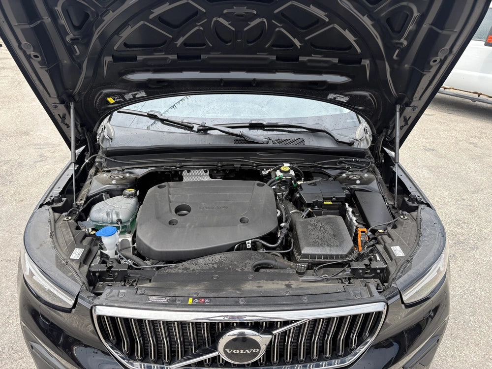 Volvo 2025 XC40