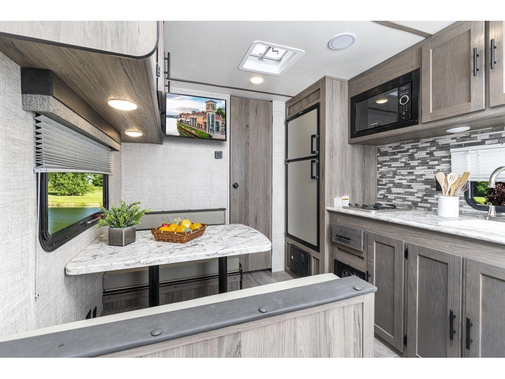 Gulf Stream 2026 Trailmaster 189DD