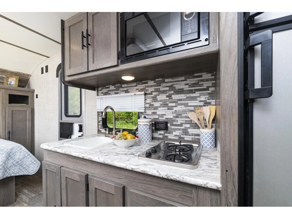 Gulf Stream 2026 Trailmaster 199DD