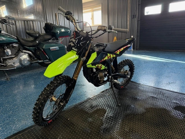 Surron 2026 Hyper Bee 1412
