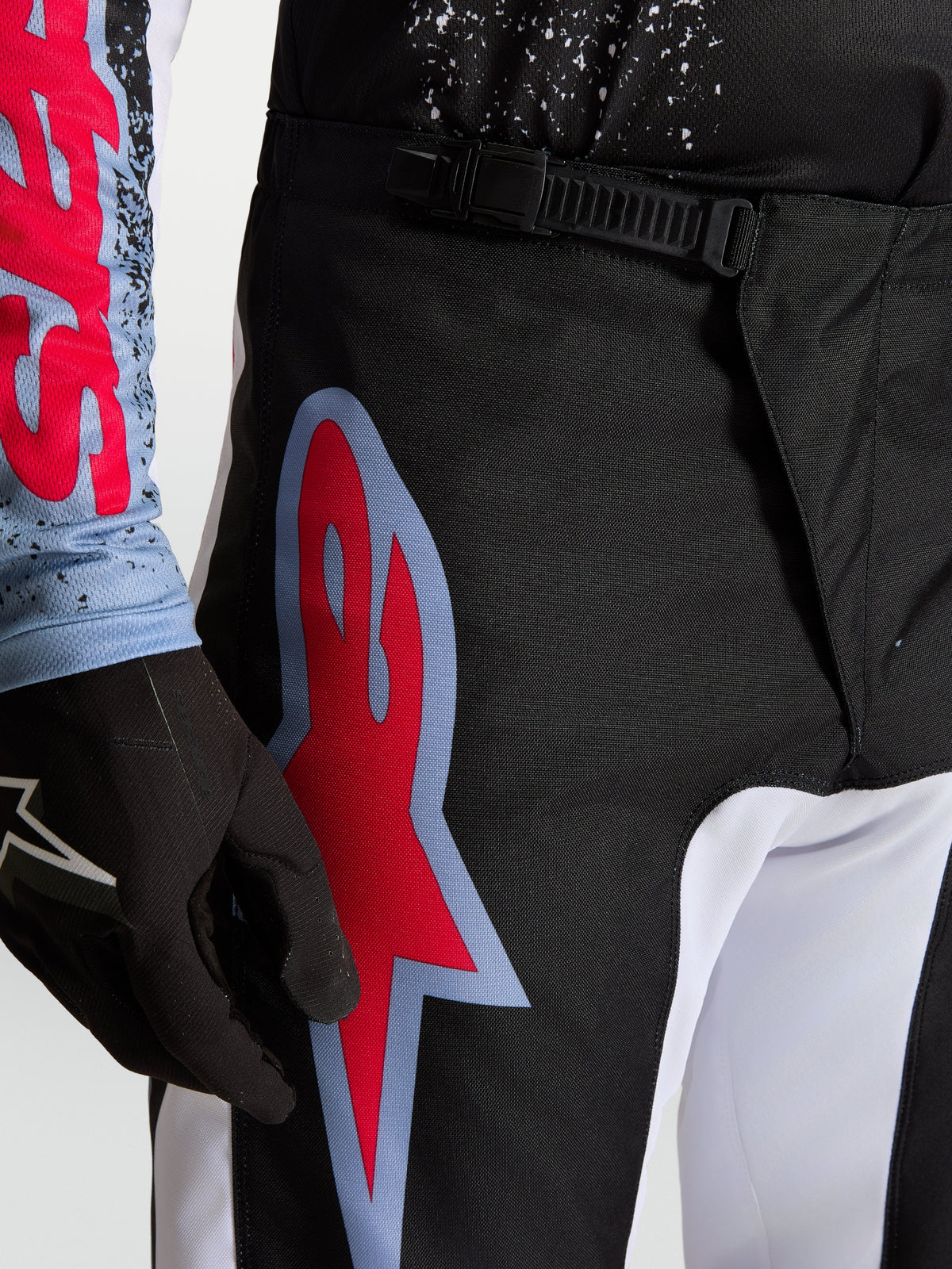 Pant Fluid Drag
