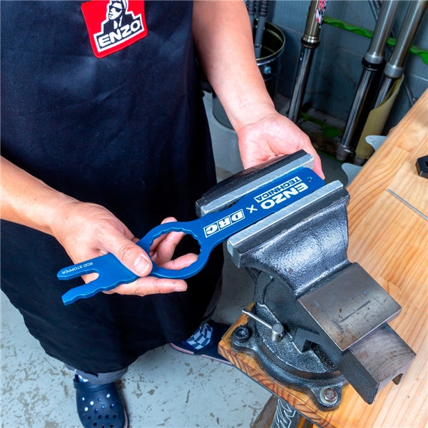 DRC/Zeta/Unit Enzo Tool Fork Cap Spinner