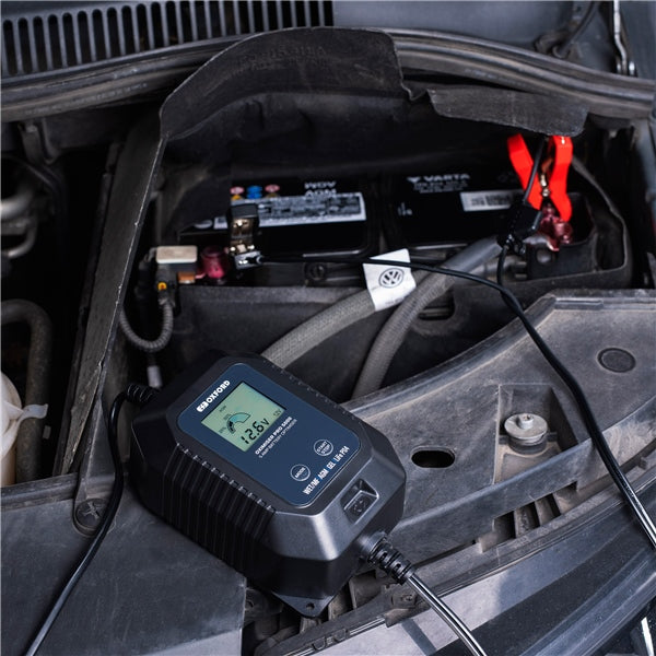 Oxford Products Oximiser Pro 5000 Battery Charger Oximiser Pro 5000 - 470340