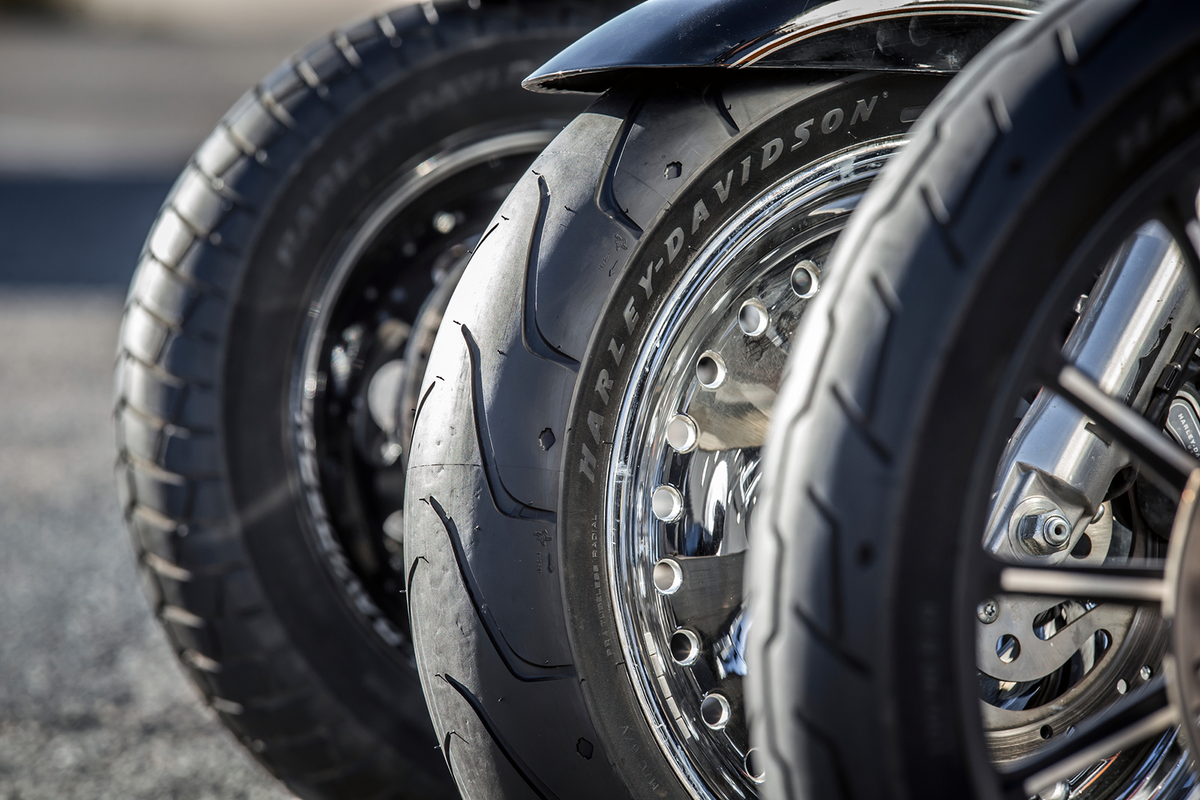 Scorcher 11 Tire