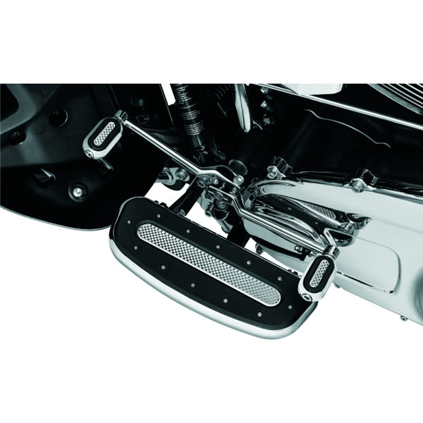 Kuryakyn Heavy Industry Driver Floorboard