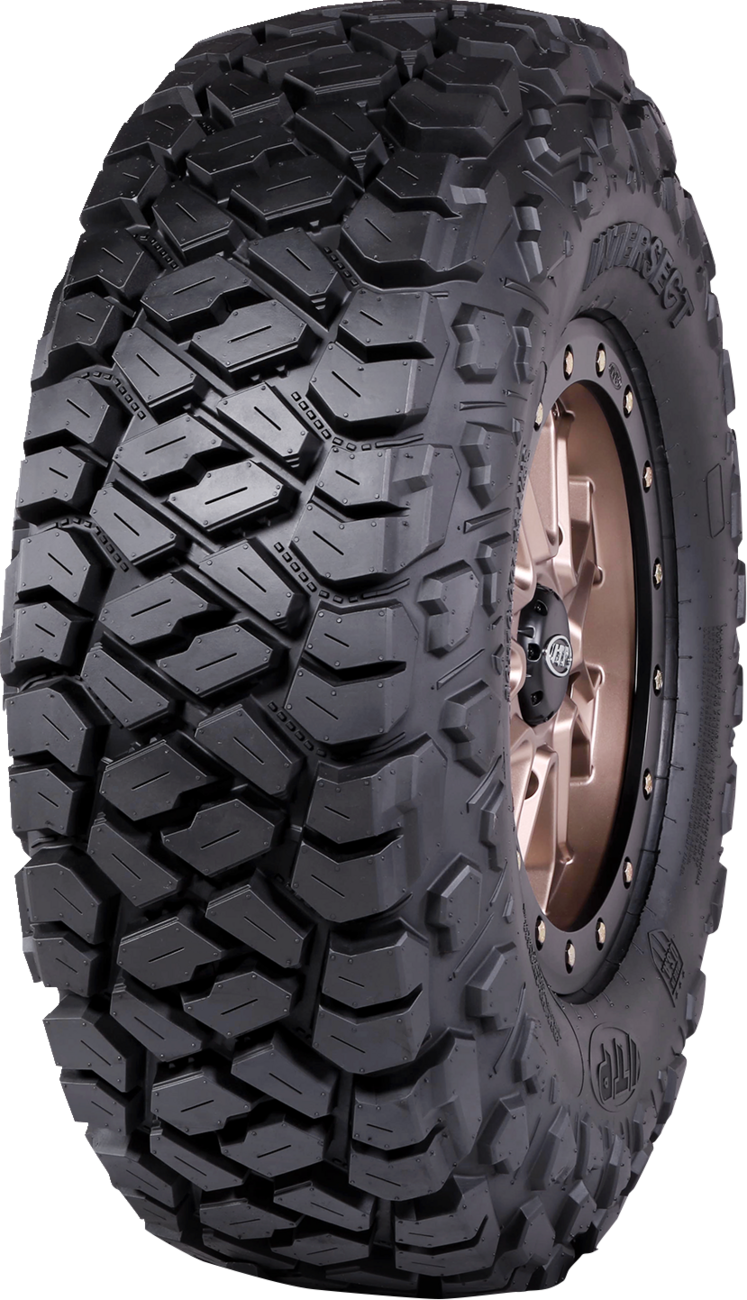 Intersect Tire