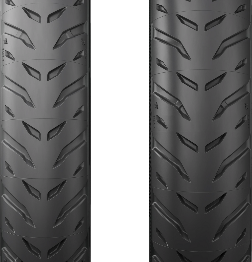 Pilot Street 2 Tire