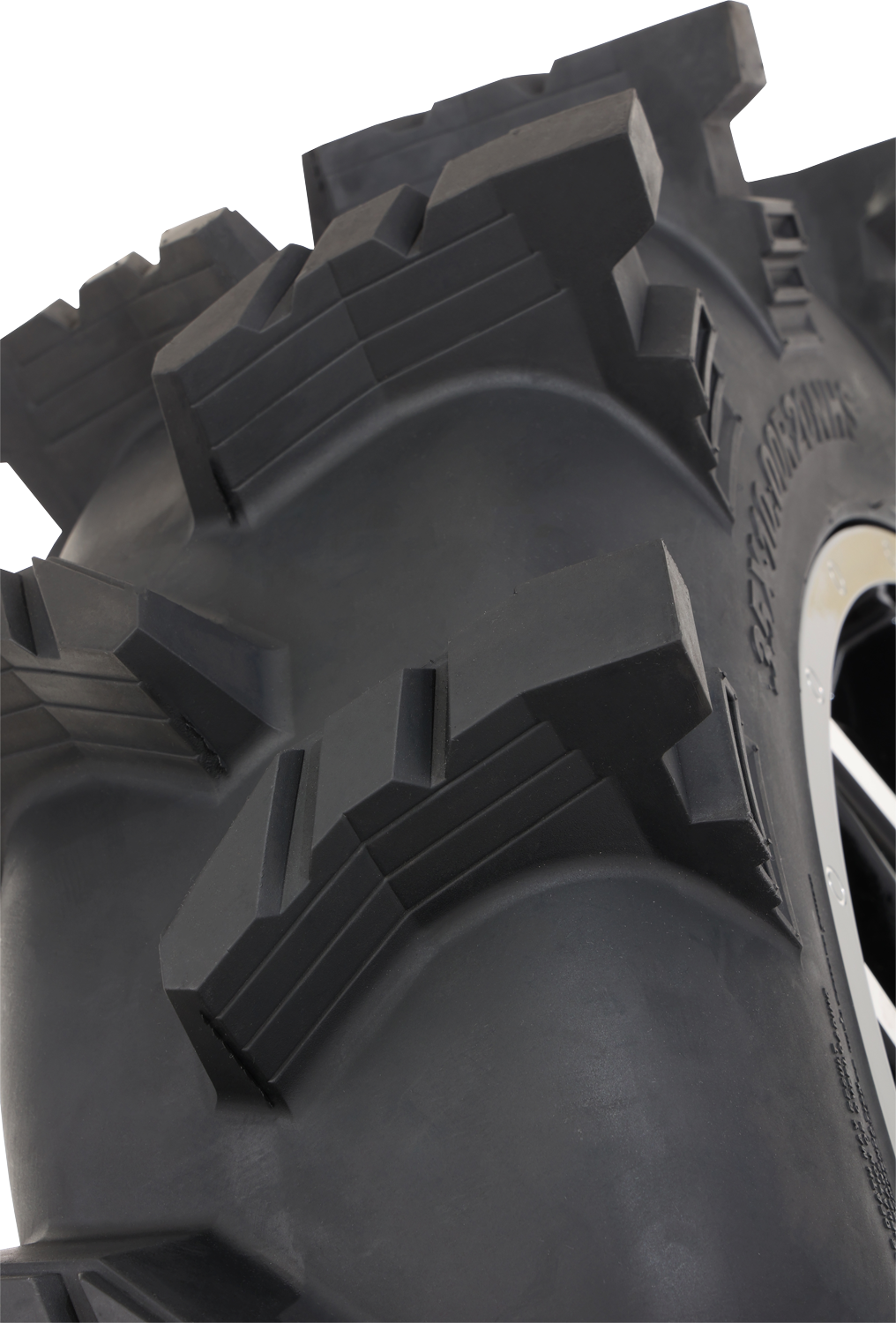 Outlaw Max Tire