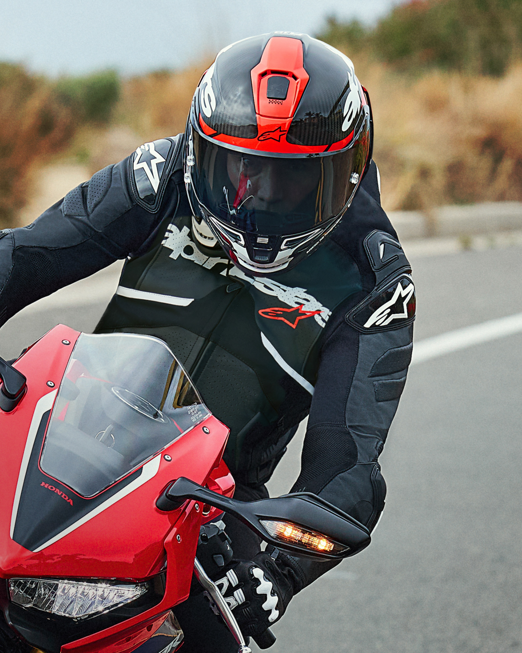 Supertech R10 Element Helmet