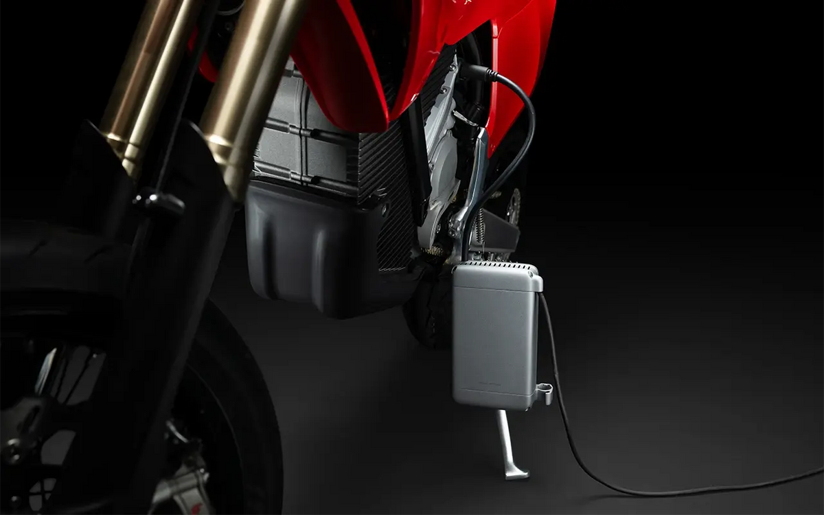 Stark Future Portable charger 3.3 kW