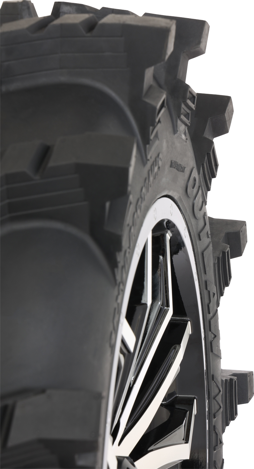 Outlaw Max Tire