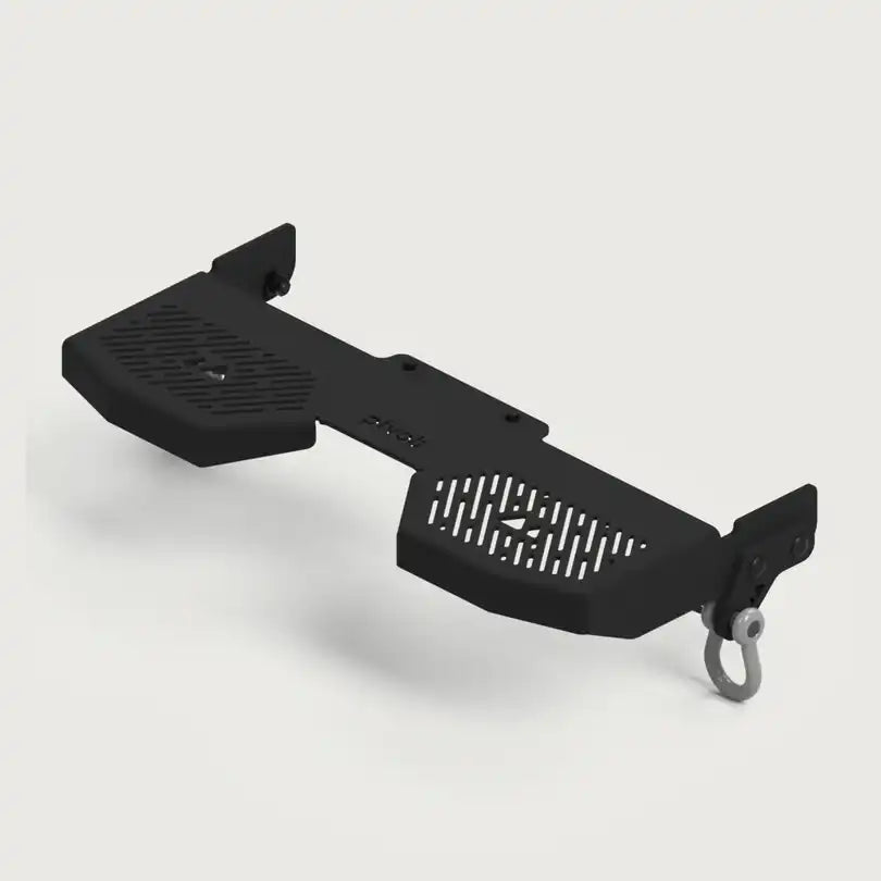 Traverse Rear Step