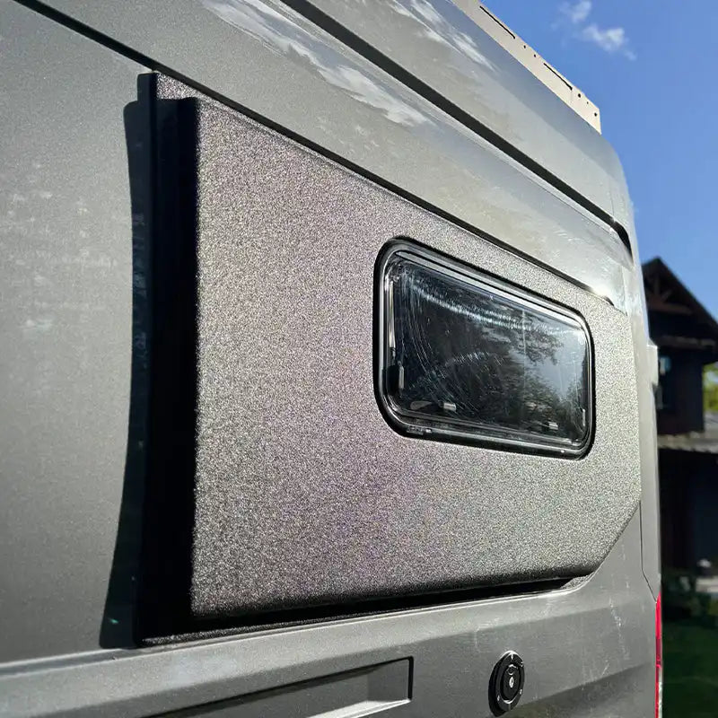 Ford Transit 148" El Flares